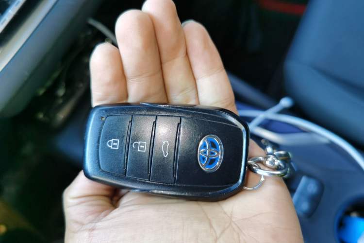 Used Toyota Levin 2023 Smart Electric Hybrid Dual-Engine 1.8L Leading Edition