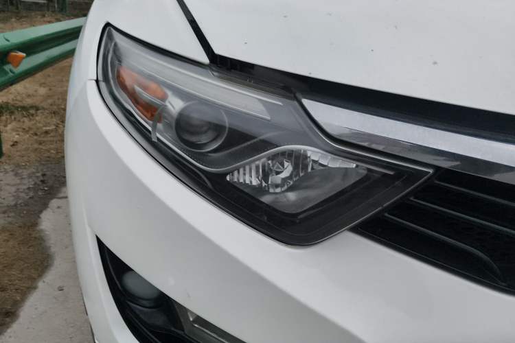 Used Soueast DX7 2017 1.5T Manual Triumph Edition
