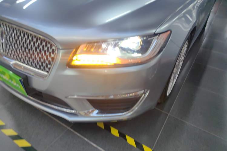 Used Lincoln MKZ 2019 2.0T Luxury Edition China VI Standard
