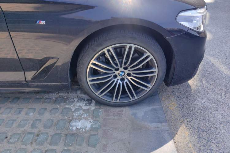 Used BMW 5 Series 2018 Restyled 530Li Luxury Edition M Sport Package