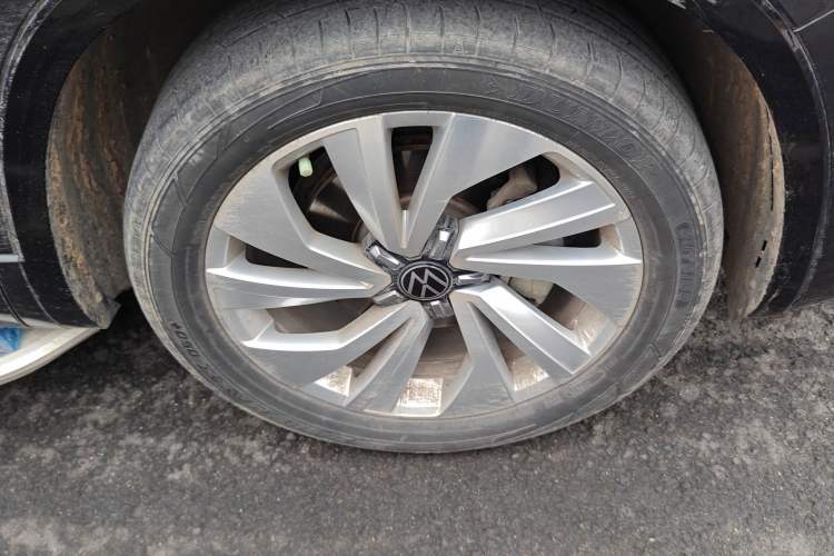 Used Volkswagen Tayron X 2020 330TSI Two-Wheel Drive Luxury Smart Connectivity Version