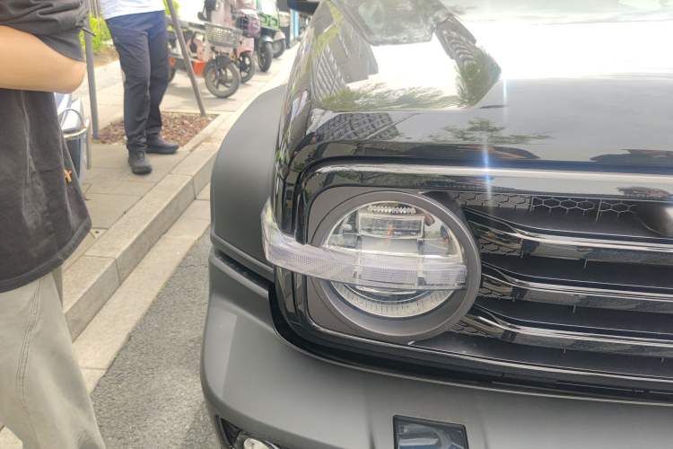 Used Tank 300 2024 2.0T Conqueror Right Front Headlight