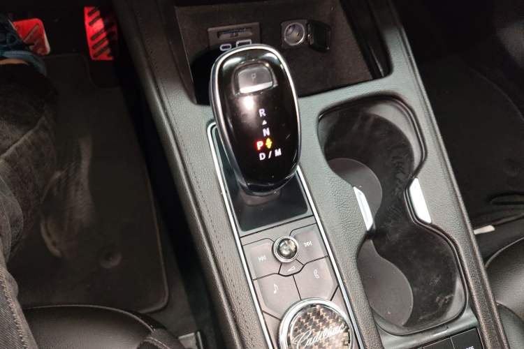 Used Cadillac XT4 2021 28T Two-Wheel Drive Leading Version
