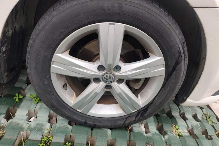 Used Volkswagen Lavida 2017 1.6L Automatic Fashion Edition
