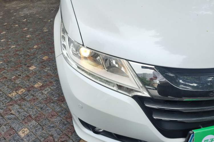 Used Honda Odyssey 2015 Revised 2.4L Luxury Edition