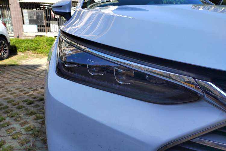 Used BYD Tang 2019 2.0T Automatic SmartConnect Luxury 7-Seater China VI Standard