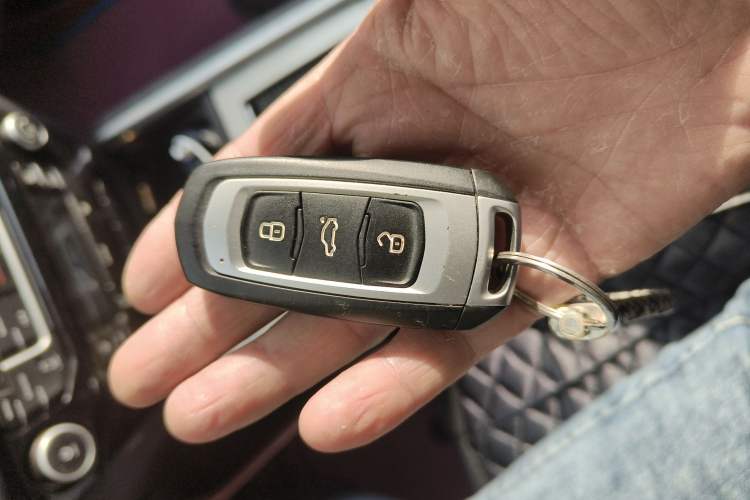 Used Geely Auto Vision X6 2016 1.3T CVT Flagship Model