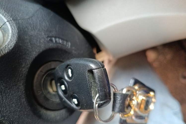 Used Honda City Classic 2012 1.5L manual Elite Edition Vehicle Key