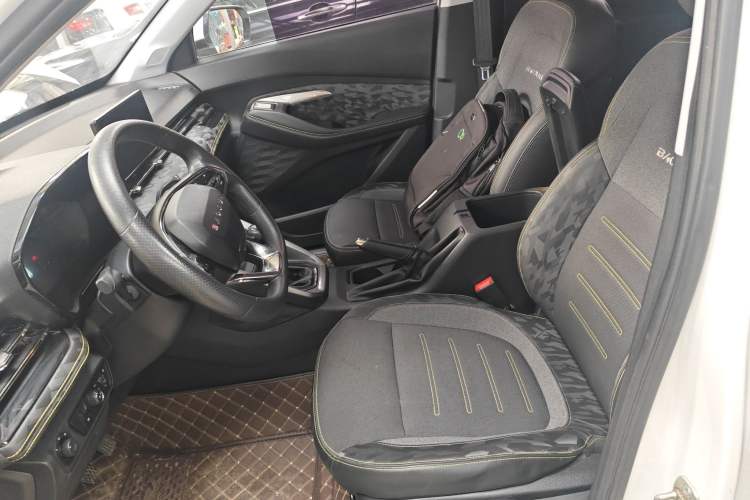 Used Baojun RS-3 2020 1.5L Manual Elite Version with 24-Hour Online Service
