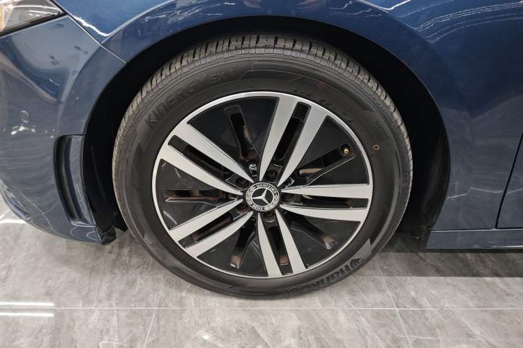 Used Mercedes-Benz A-Class 2019 A 180 L Sport Sedan