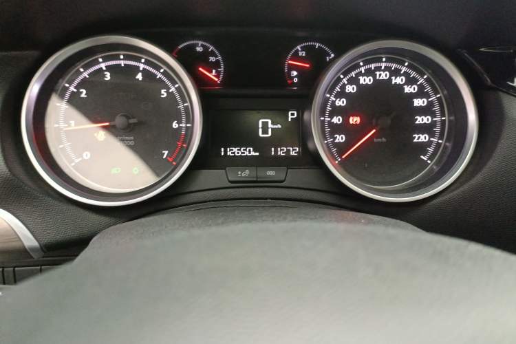 Used Peugeot 408 2015 1.2T Automatic Luxury Edition Odometer Close Up