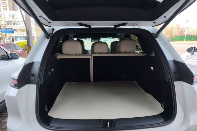 Used Li Auto L6 2024 Pro Model
