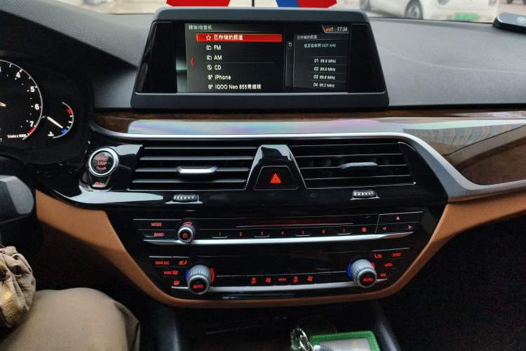 Used BMW 5 Series 2018 528Li Launch Special Edition
