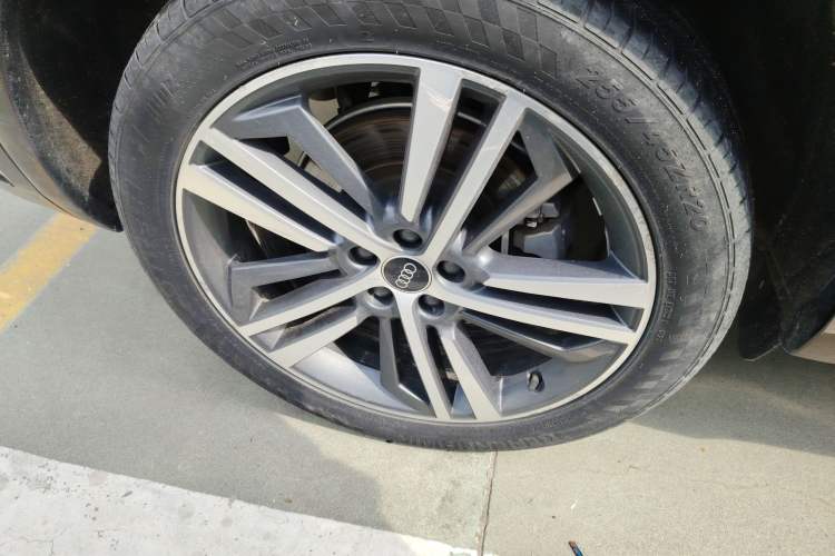 Used Audi Q5L 2022 40T Luxury Dynamic Model Right Rear Wheel Hub