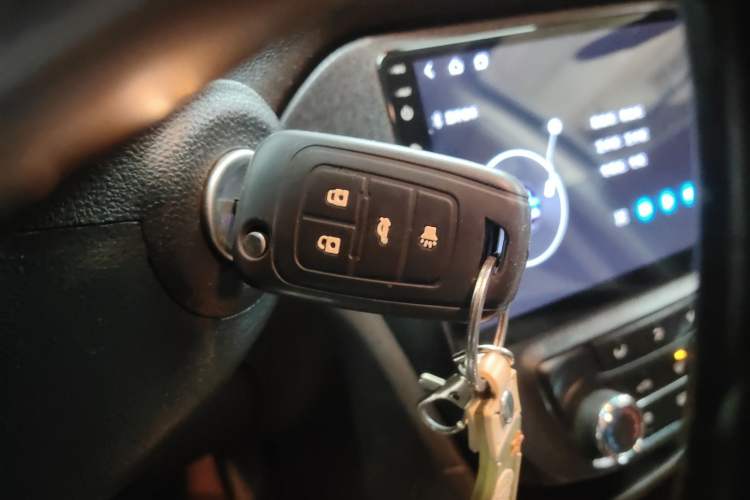 Used Buick Encore 2014 1.4T Automatic Two-Wheel Drive Urban Elite Model