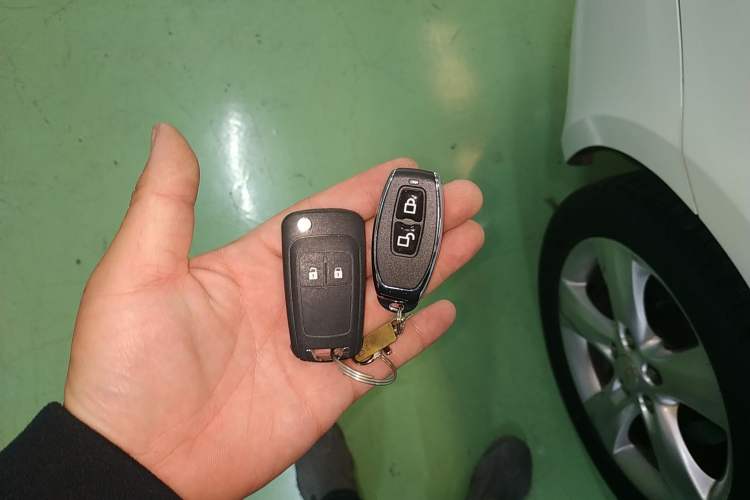 Used Chevrolet Cruze 2013 Hatchback 1.6T Automatic Flagship Model Vehicle Key