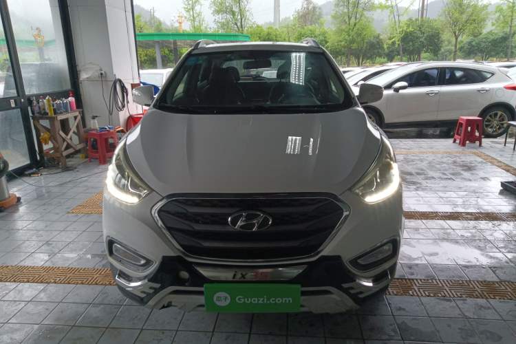 Used Hyundai ix35 2015 2.0L Automatic 2WD Smart Version China V Standard