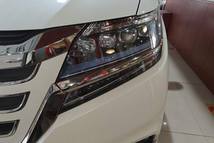 Used Honda Elysion 2019 2.0L Hybrid Luxury Edition