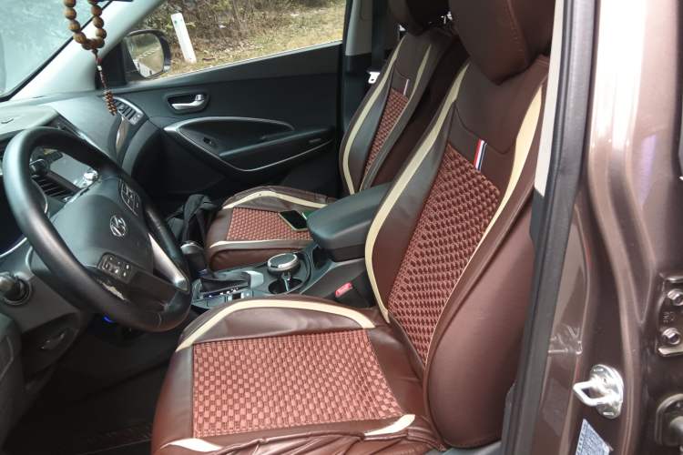 Used Hyundai Santa Fe 2013 2.4L Automatic 2WD Comfort Edition Left Front Seat