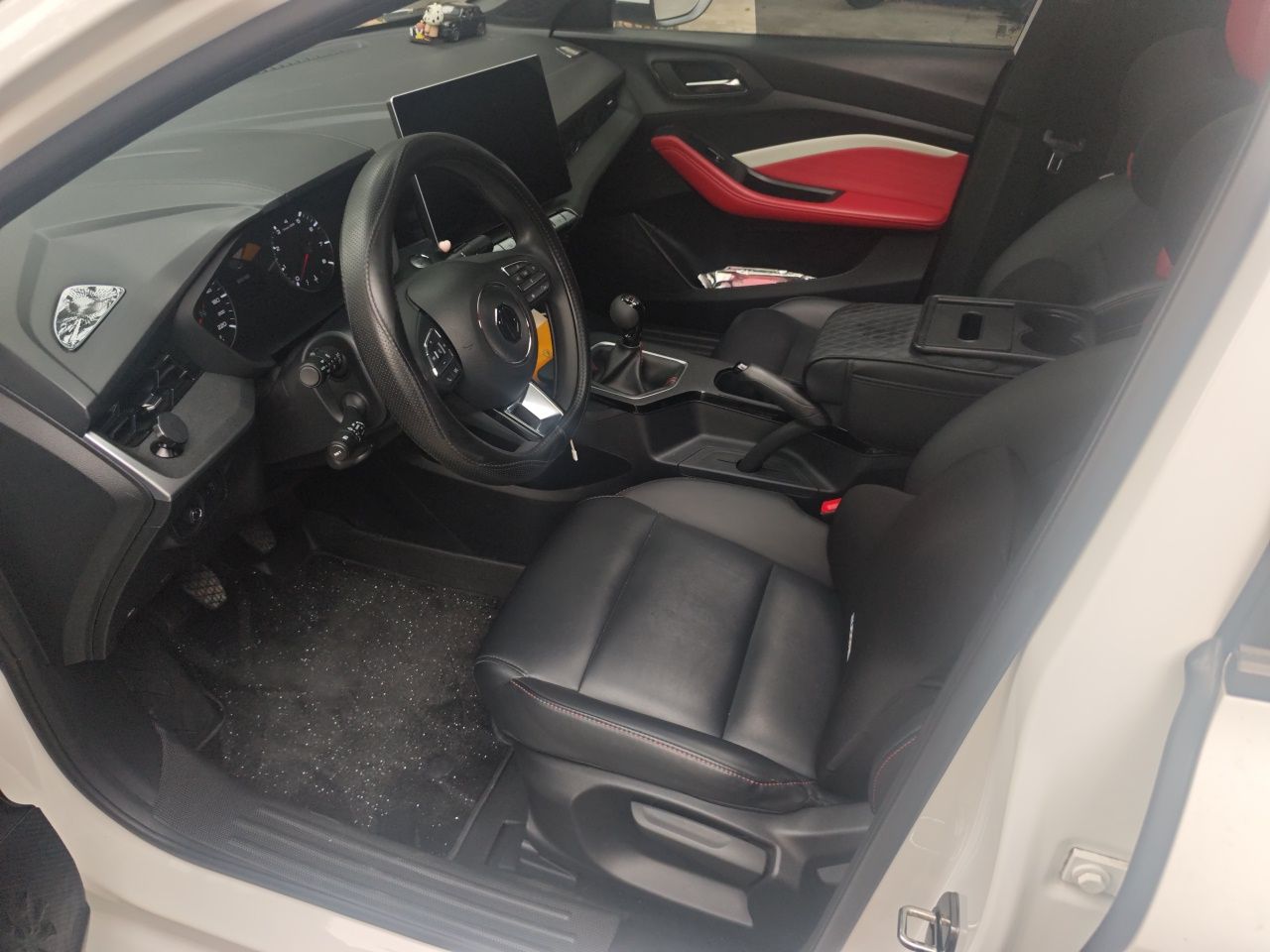 MG 5 2022 180 DVVT Manual Youth Luxury Edition — снимка 15