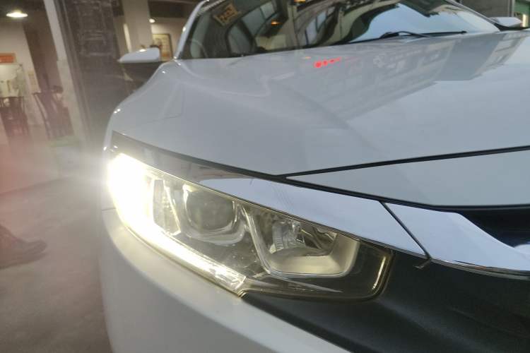 Used Honda Civic 2016 220TURBO CVT Luxury Edition