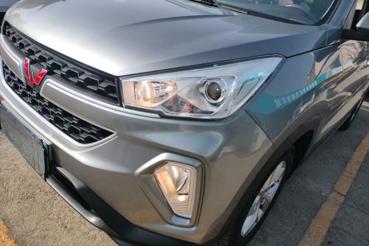 Used Wuling Hongguang S3 2019 1.5L Manual Comfort Model China VI Standard
