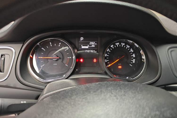 Used Citroen C3-XR 2015 1.6L Automatic Pioneer Model
