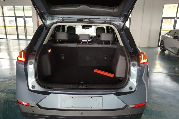 Used AION V 2024 Plus 70 Star Edition Ternary Lithium Trunk