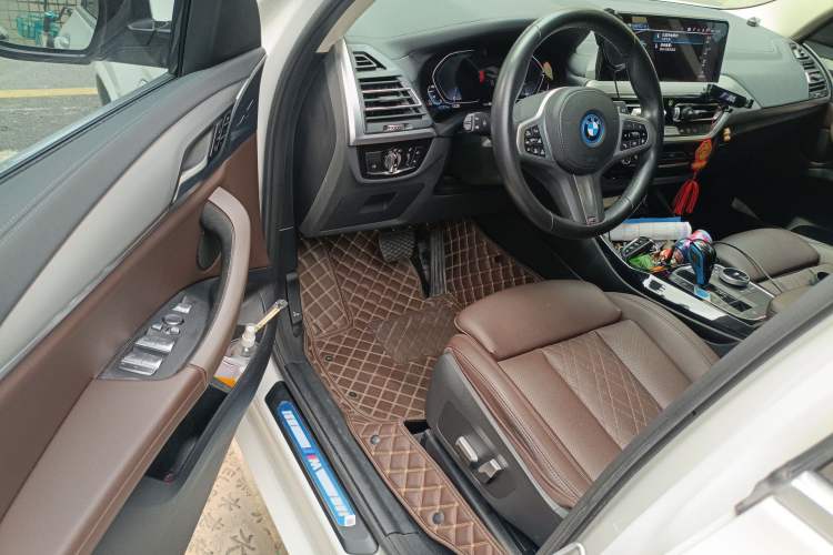 Used BMW iX3 2022 Leading Model