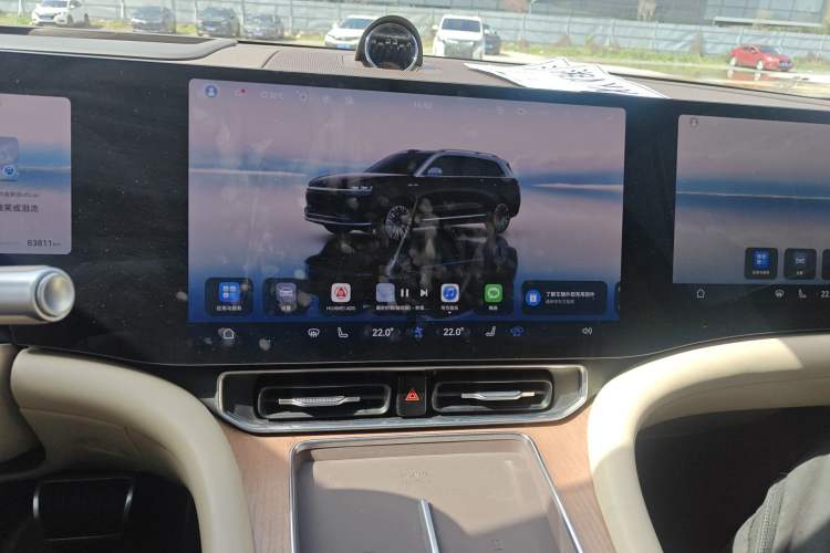 Used Hima AITO M9 2024 Range-Extended Ultra Version 42 kWh 6-Seater Model Audio And AC Panel