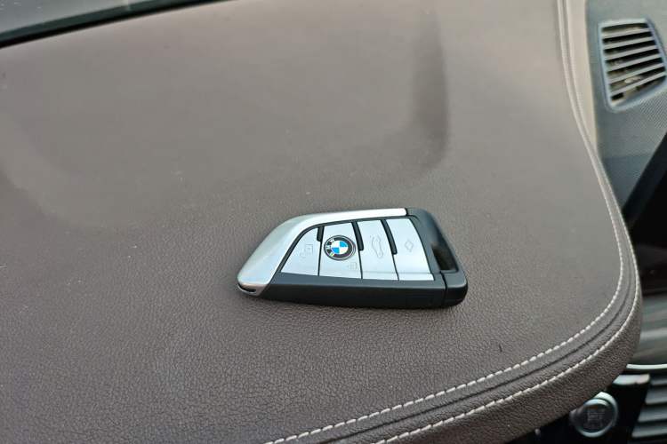 Used BMW 5 Series 2021 530Li Leading Luxury Package Interior 1