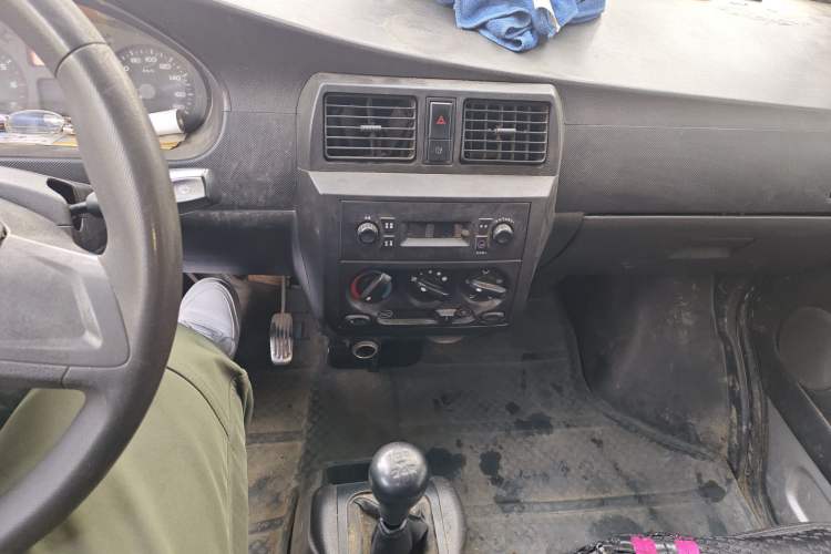 Used Wuling Rongguang 2012 1.2L Extended Basic Version LJY