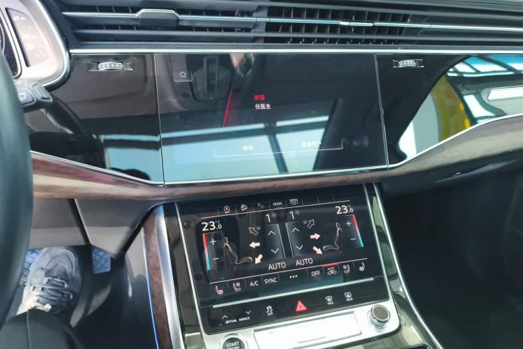 Used Audi Q7 2022 55 TFSI quattro S line Sport model