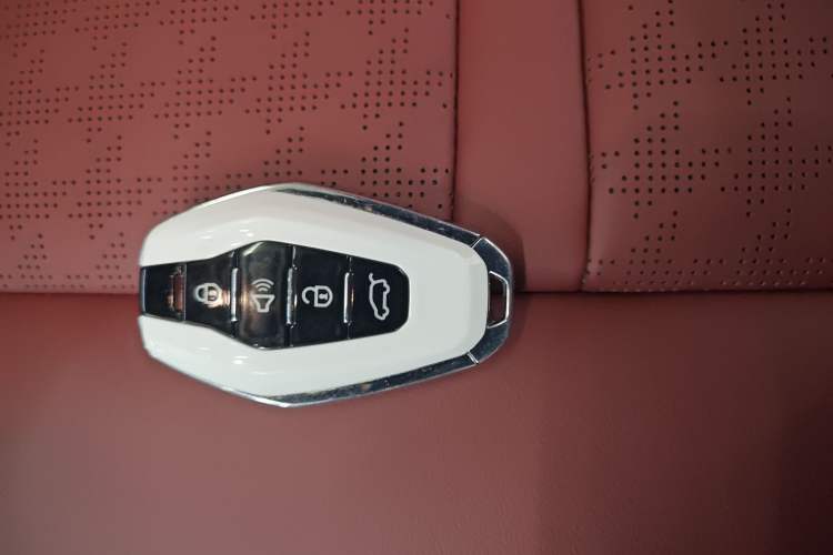 Used JETOUR X70 PLUS 2025 Champion Edition 1.5T DCT Champion MAX 5-seater Interior 1