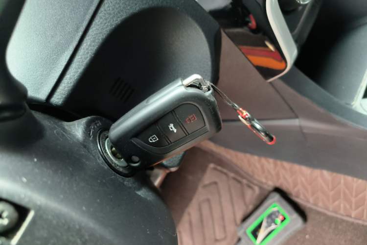 Used Toyota Levin 2017 Revised 185T CVT Elite Edition China V Standard Vehicle Key