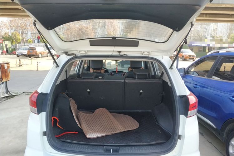 Used Hyundai ix25 2017 1.4T Automatic Smart Version
