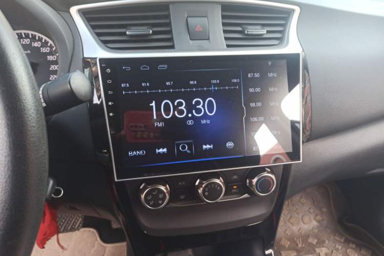 Used Nissan Sylphy 2016 1.6 XL CVT Luxury Edition Audio And AC Panel