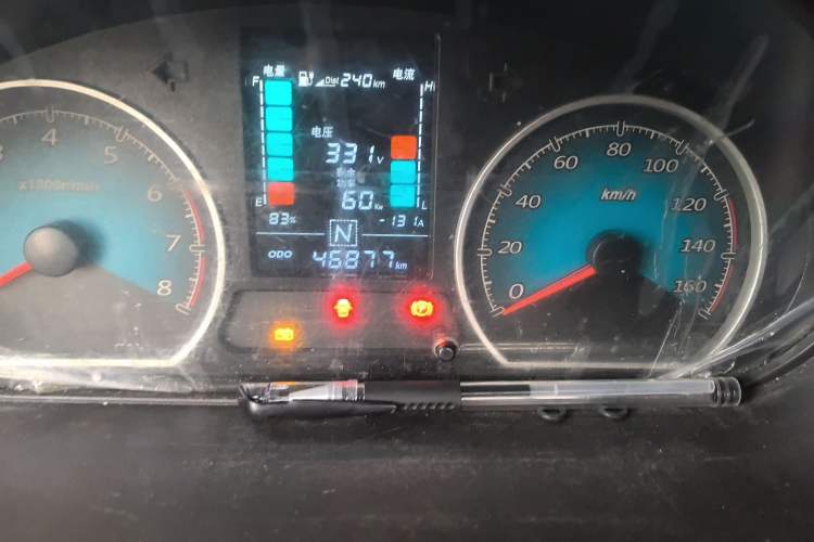 Used Wuling Electric Truck 2021 Cargo Truck Lifan 41.6kWh Inovance 2nd-Generation Electric Control System
