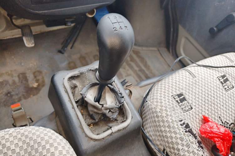 Used Wuling Zhiguang 2013 1.0L Practical Version Gear Lever