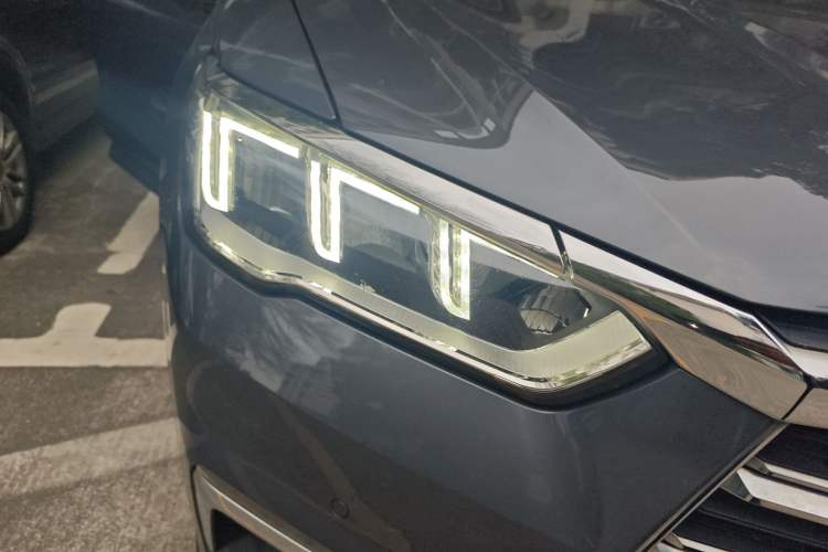 Used BYD Song Pro New Energy 2019 DM 1.5T Four-Wheel Drive Performance Edition Flagship Model