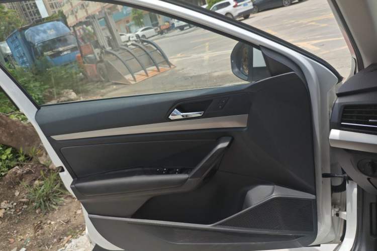 Used Volkswagen Lavida 2019 Lavida Start 1.5L Automatic Trendy Version China VI Standard