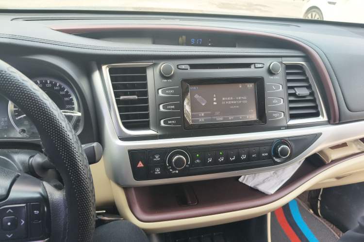 Used Toyota Highlander 2017 2.0T Two-Wheel Drive Elite Edition 5 Seats
