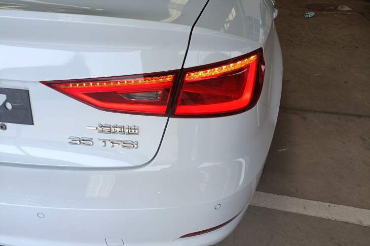 Used Audi A3 2016 Limousine 35 TFSI Style Edition