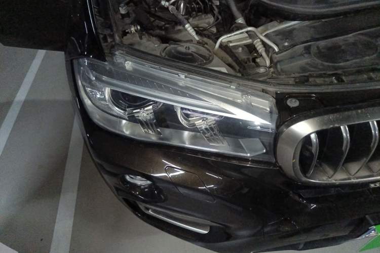 Used BMW X6 2017 xDrive28i
