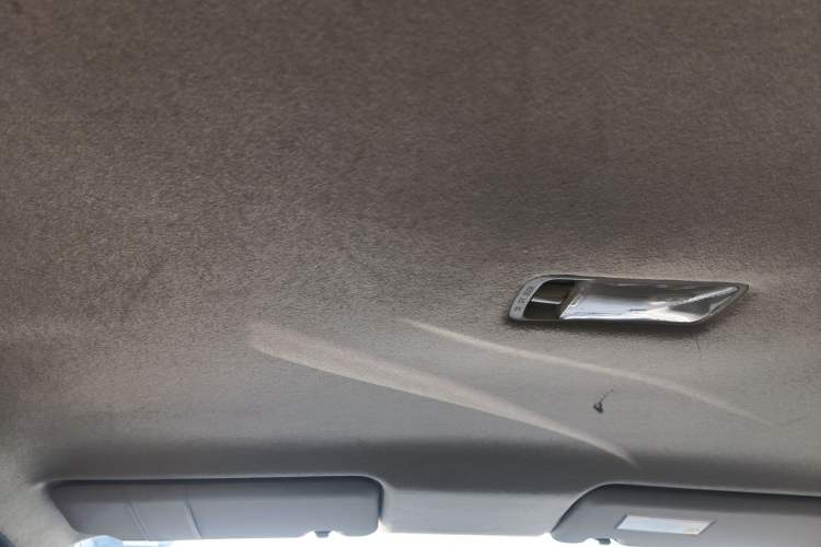 Used Nissan Livina 2013 1.6XE CVT Comfort Edition Headliner