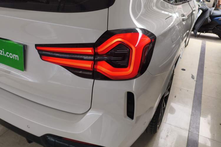 Used BMW X3 2023 Restyled xDrive30i Leading Edition M Night Sky Package
