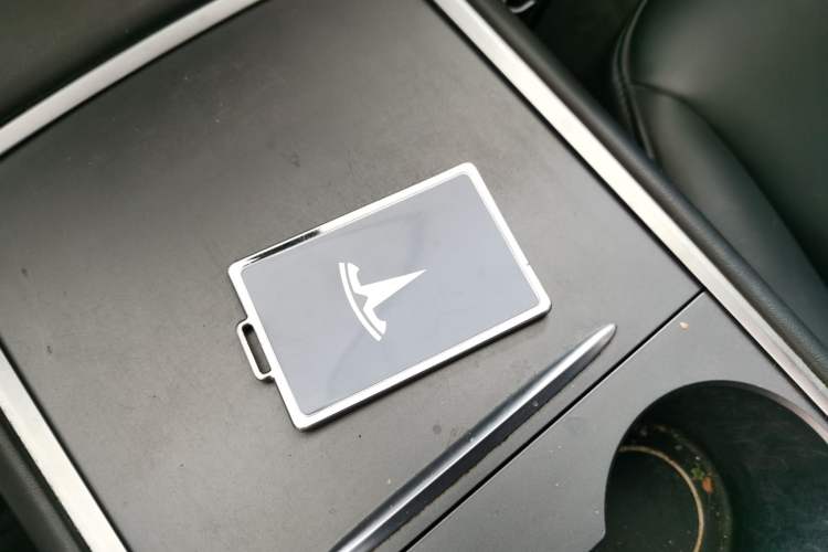 Used Tesla Model 3 2021 Standard Range Rear-Drive Upgraded Version
