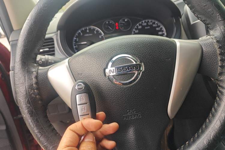 Used Nissan Tiida 2011 1.6L CVT Smart Version Vehicle Key