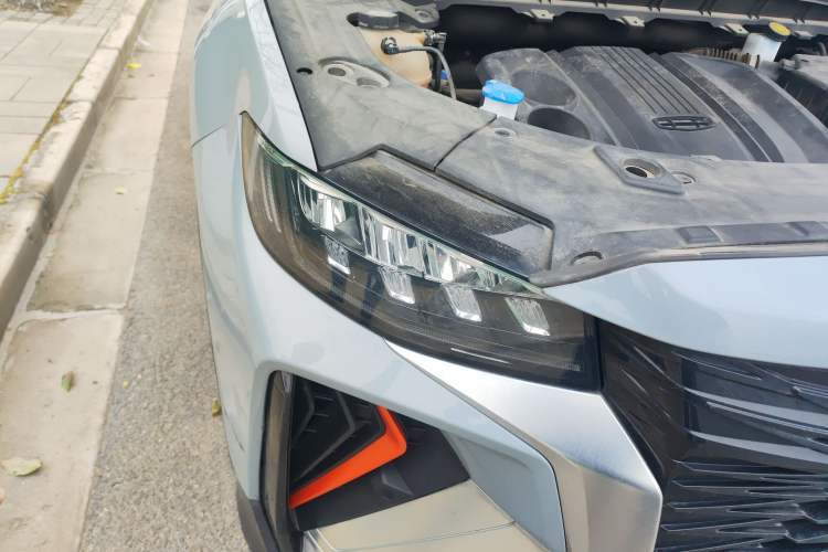 Used Geely Auto Emgrand X7 Sport 2022 Boyue X 1.8TD DCT ZhiZun Edition