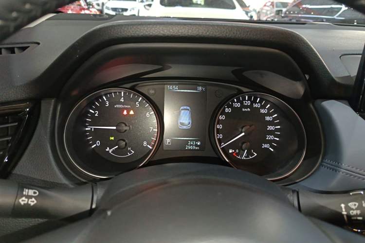 Used Nissan Qashqai 2025 Facelifted Honor 2.0L CVT XV+ Leading Edition